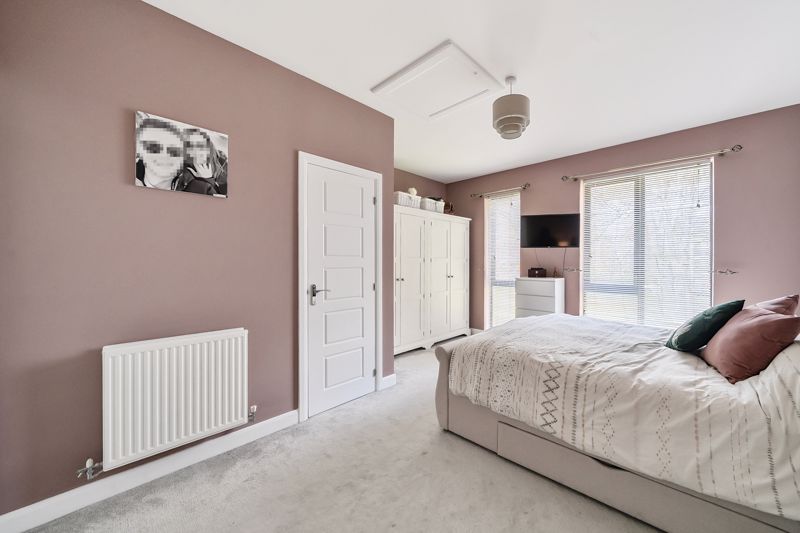 Bedroom- click for photo gallery